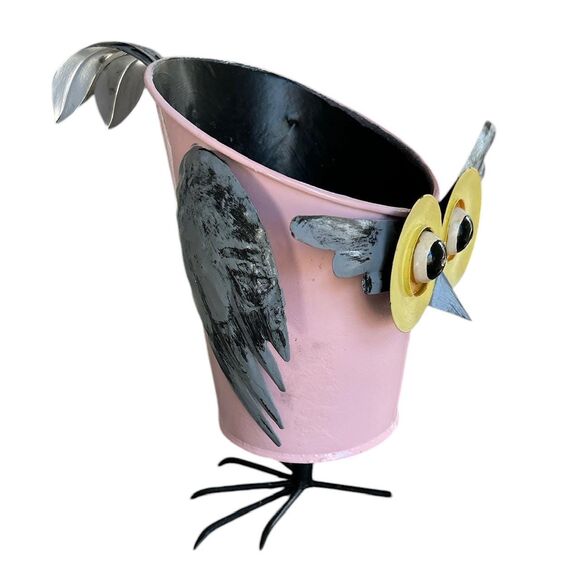 Large Eyed Metal Pink Owl Planter - Picture 2 of 5